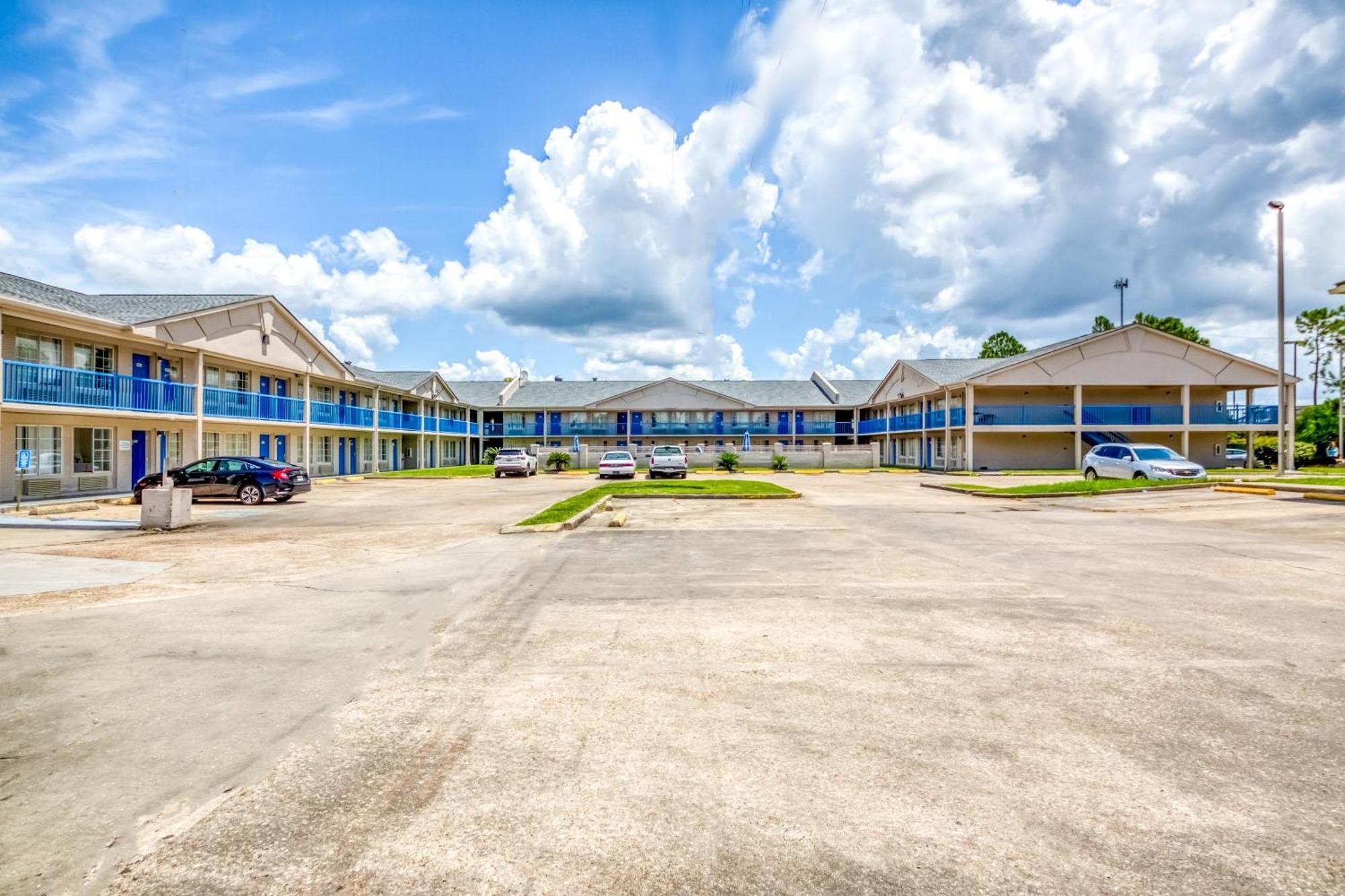 Oyo Hotel Baton Rouge East I-12 Louisiana Exterior foto