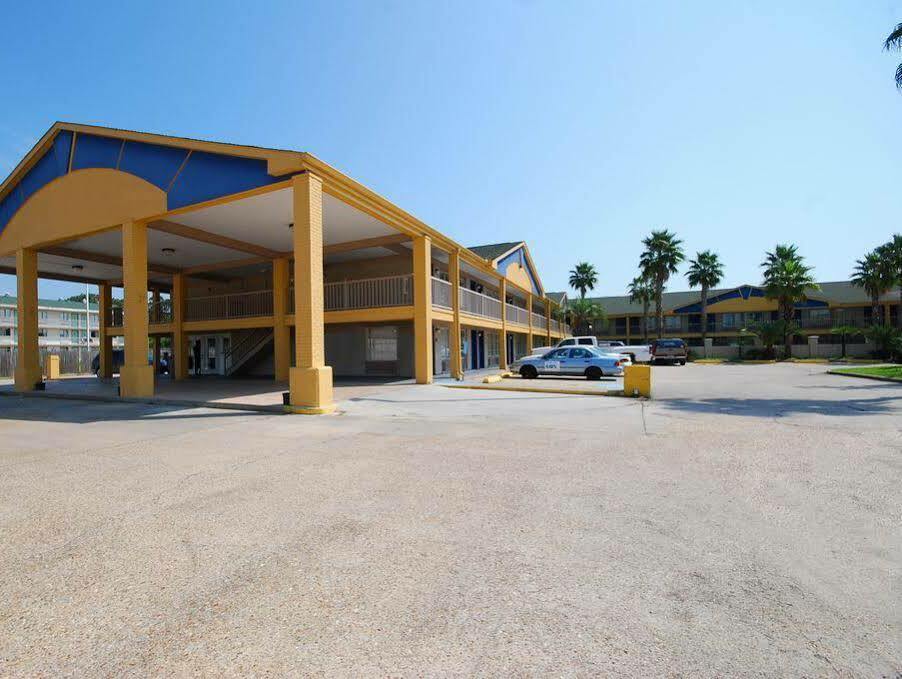 Oyo Hotel Baton Rouge East I-12 Louisiana Exterior foto